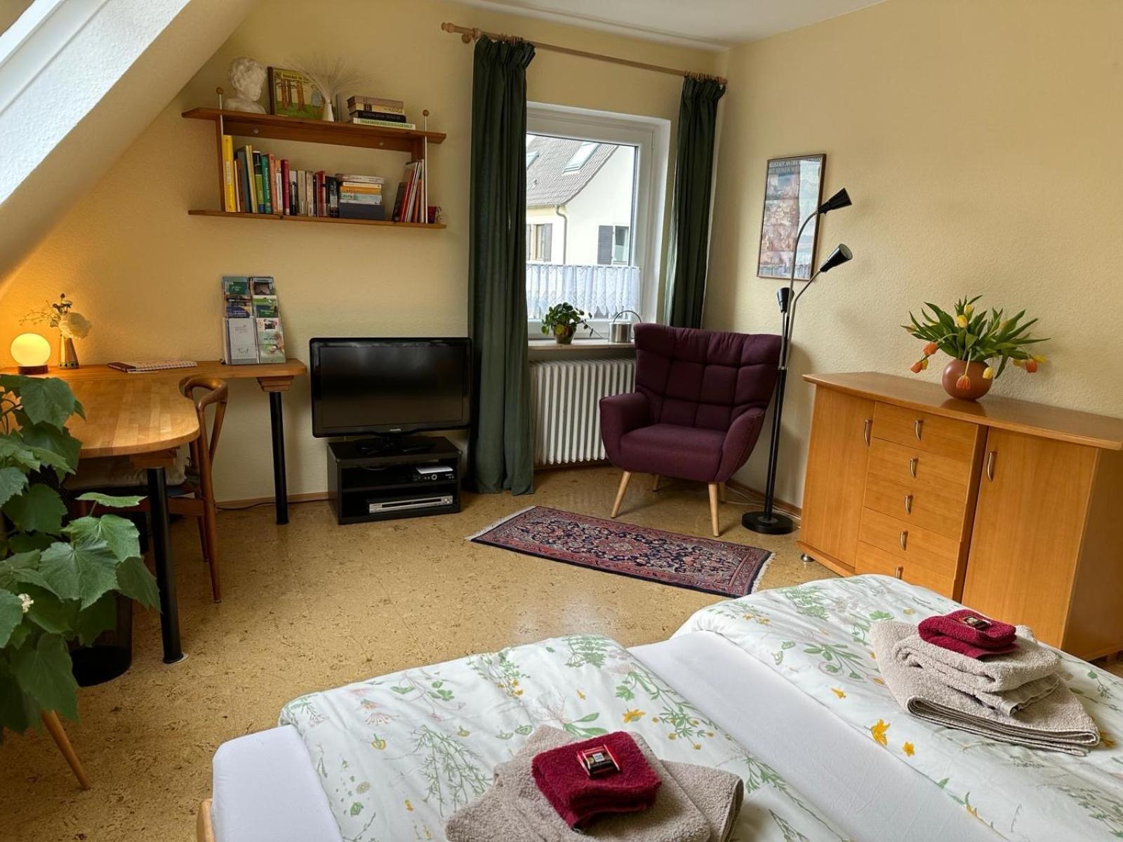Terrassenwohnung Neustadt an der Weinstrasse Luaran gambar